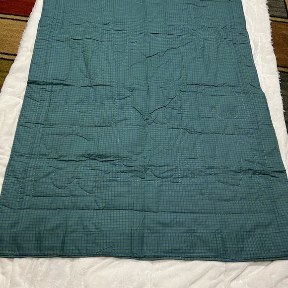 Let It Snow Christmas season throw limited edition 184/3000 - Picture 5 of 10